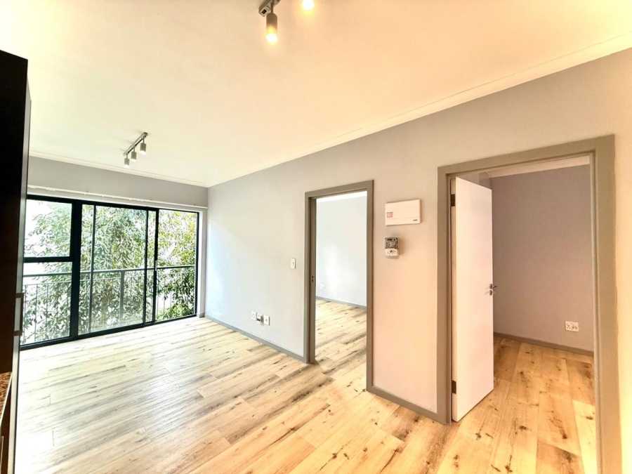To Let 2 Bedroom Property for Rent in Wynberg Upper Western Cape